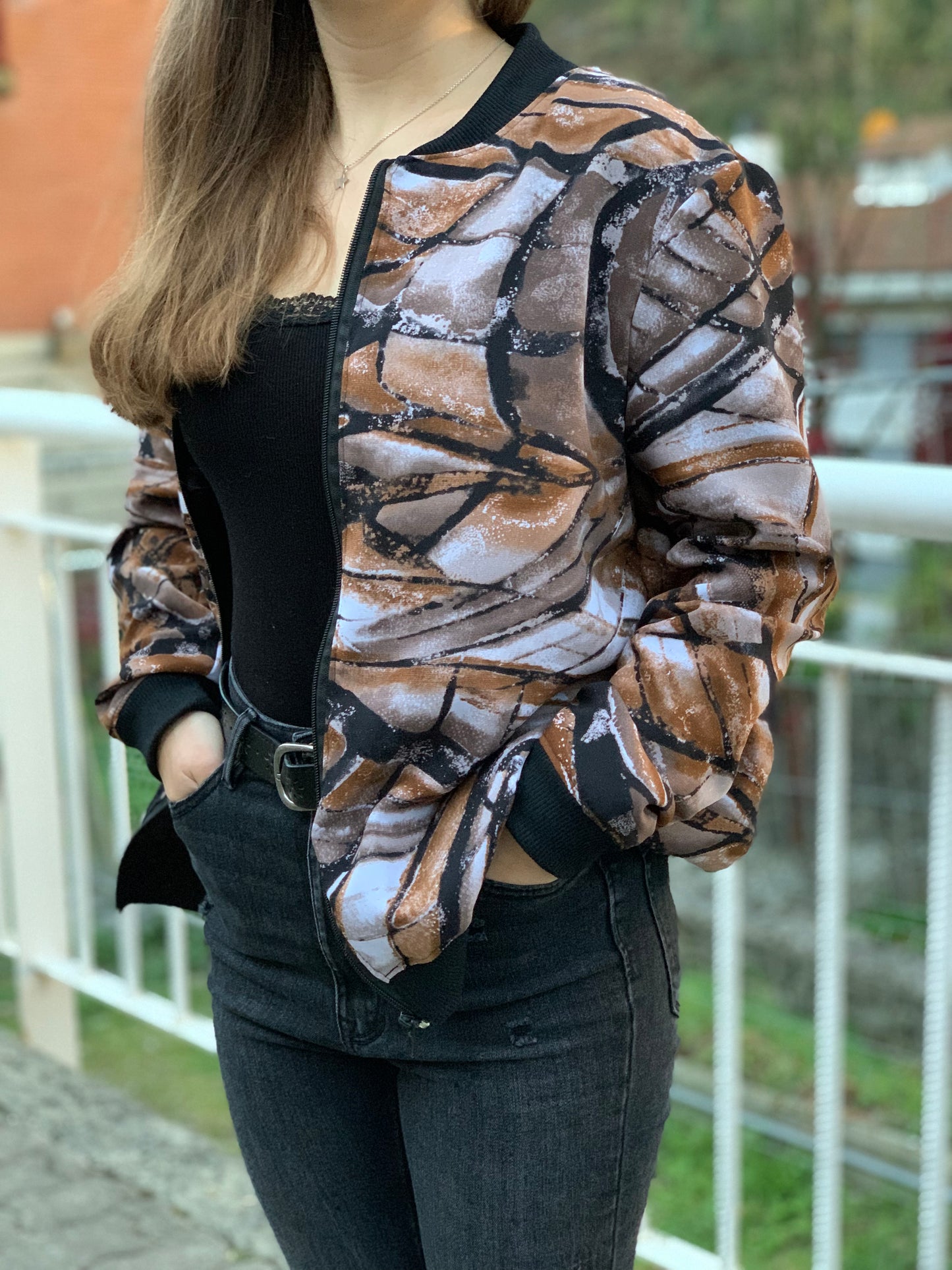 Chaqueta bomber marrón